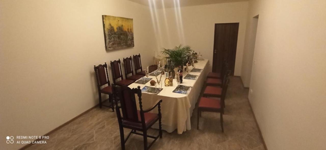 Hotel Sveciu Namai Prie Sirvintu Akmeniai Exterior foto
